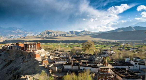 Upper Mustang 13-Day Trek