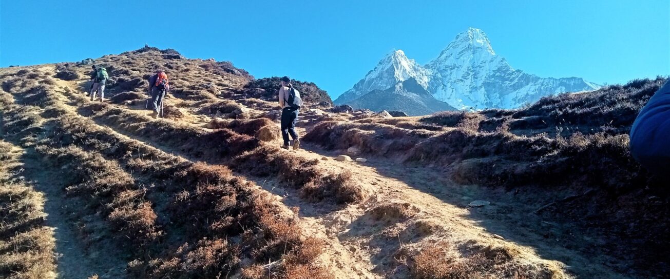 Best Time to Trek in Nepal 2026: Skipping the Massive Crowds